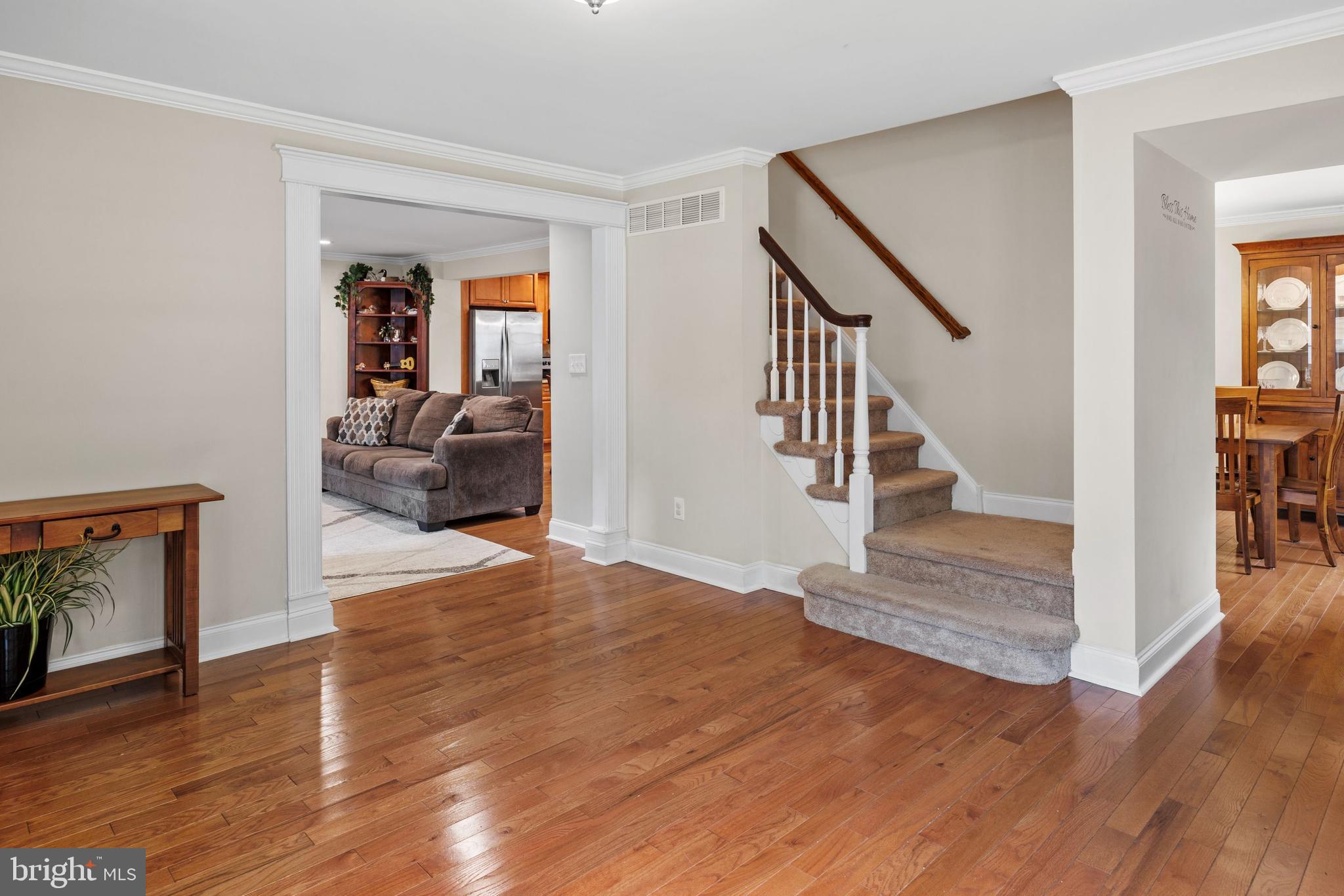 521 Glendale Road Havertown, PA 19083 - Photo 8 of 38 Gallery Image 8