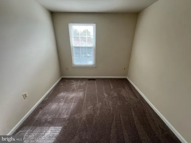 $2,395 | 19266 Esmond Terrace, Germantown, MD 20874