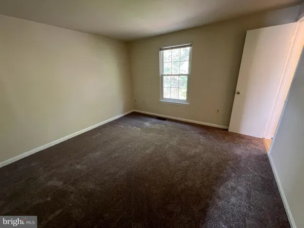 $2,145 | 19266 Esmond Terrace, Germantown, MD 20874
