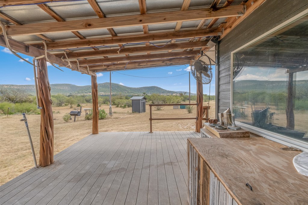 677 Kahn Drive Rio Frio, TX 78879 - Photo 10 of 32