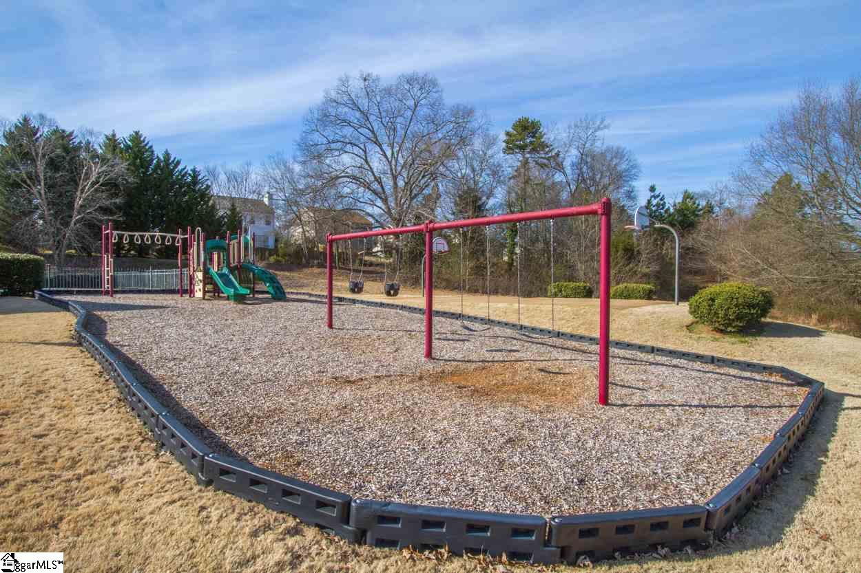 24 Box Tree Way Greenville, SC 29605 - Photo 33 of 36 Gallery Image 33