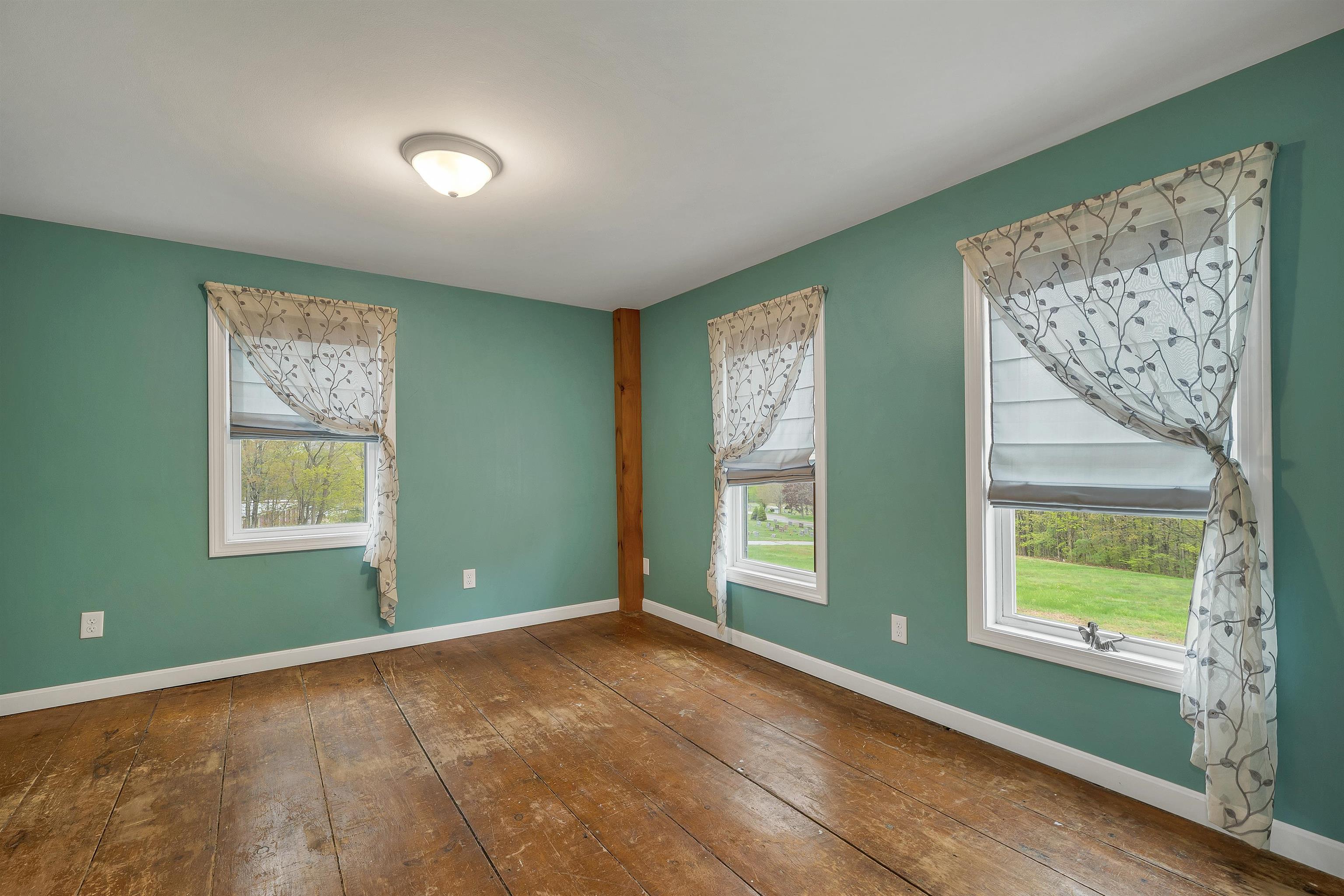 79 High Street Pittsfield, NH 03263 - Photo 34 of 60