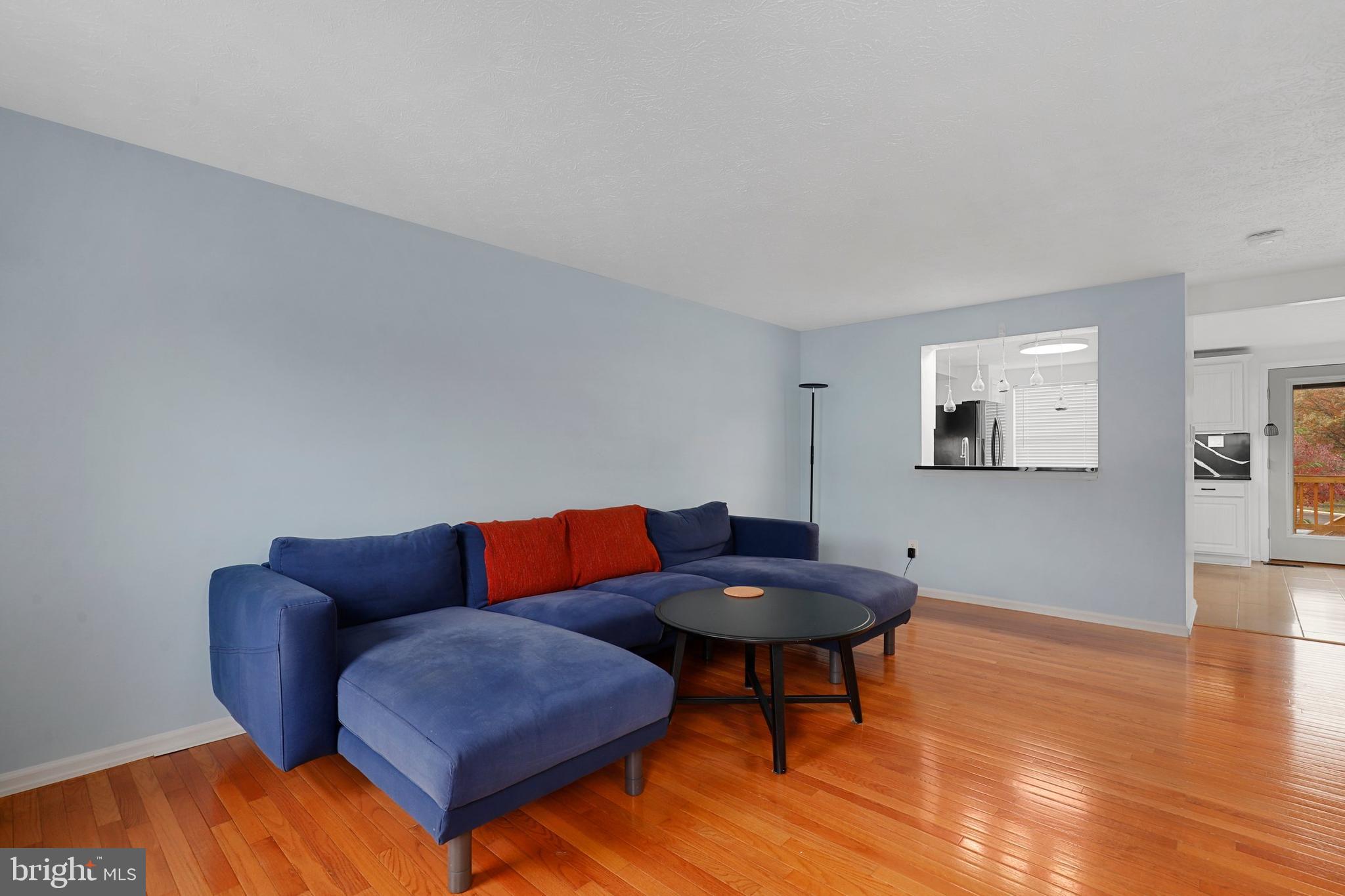 13958 Winding Ridge Lane Centreville, VA 20121 - Photo 5 of 48 Gallery Image 5