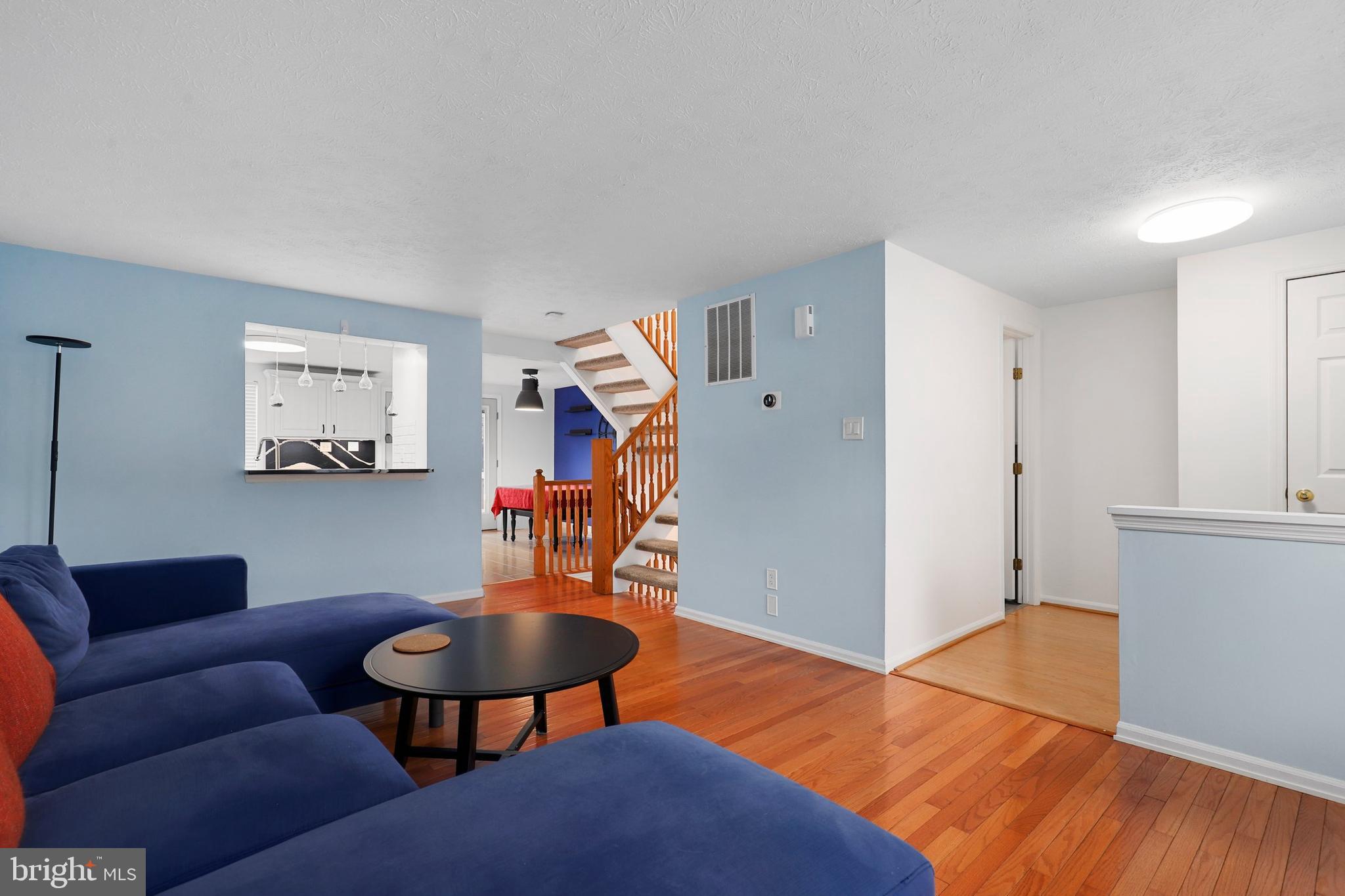 13958 Winding Ridge Lane Centreville, VA 20121 - Photo 6 of 48 Gallery Image 6