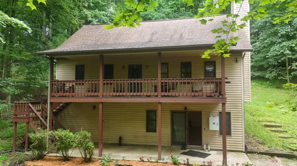 $399,500 | 547 Terrace Ridge Circle, Howard, OH 43028