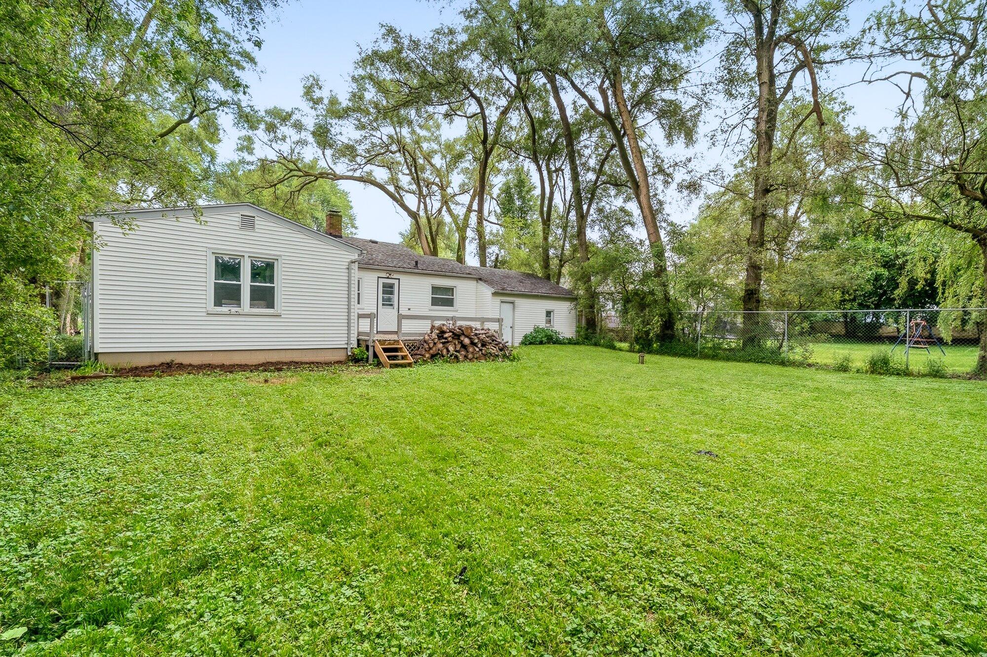 4826 Burt Avenue Grand Ledge, MI 48837 - Photo 29 of 36 28-WM4826burt-30