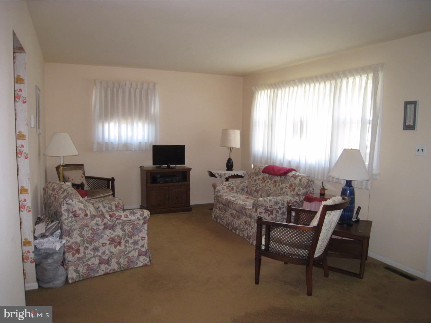 145 Country Club Road Pine Hill, NJ 08021 - Photo 2 of 23