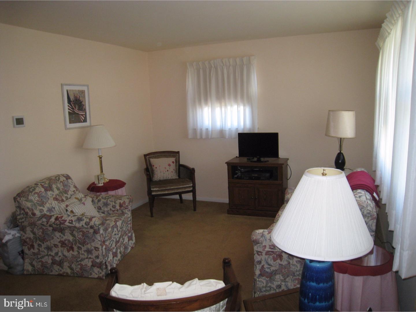 145 Country Club Road Pine Hill, NJ 08021 - Photo 3 of 23