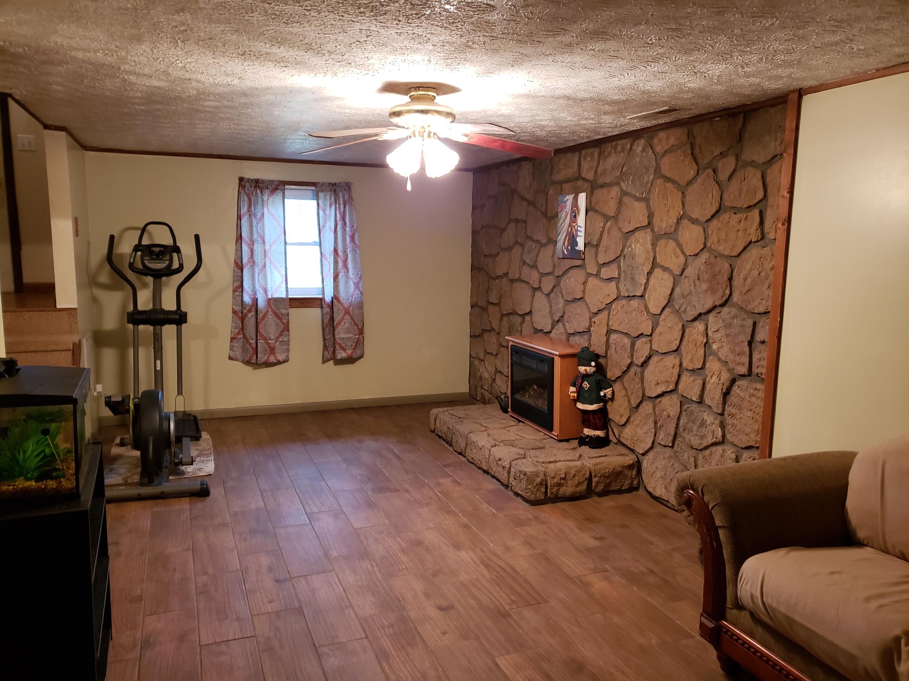 147 Spring Street Hampton, TN 37658 - Photo 40 of 53 20200119_162347