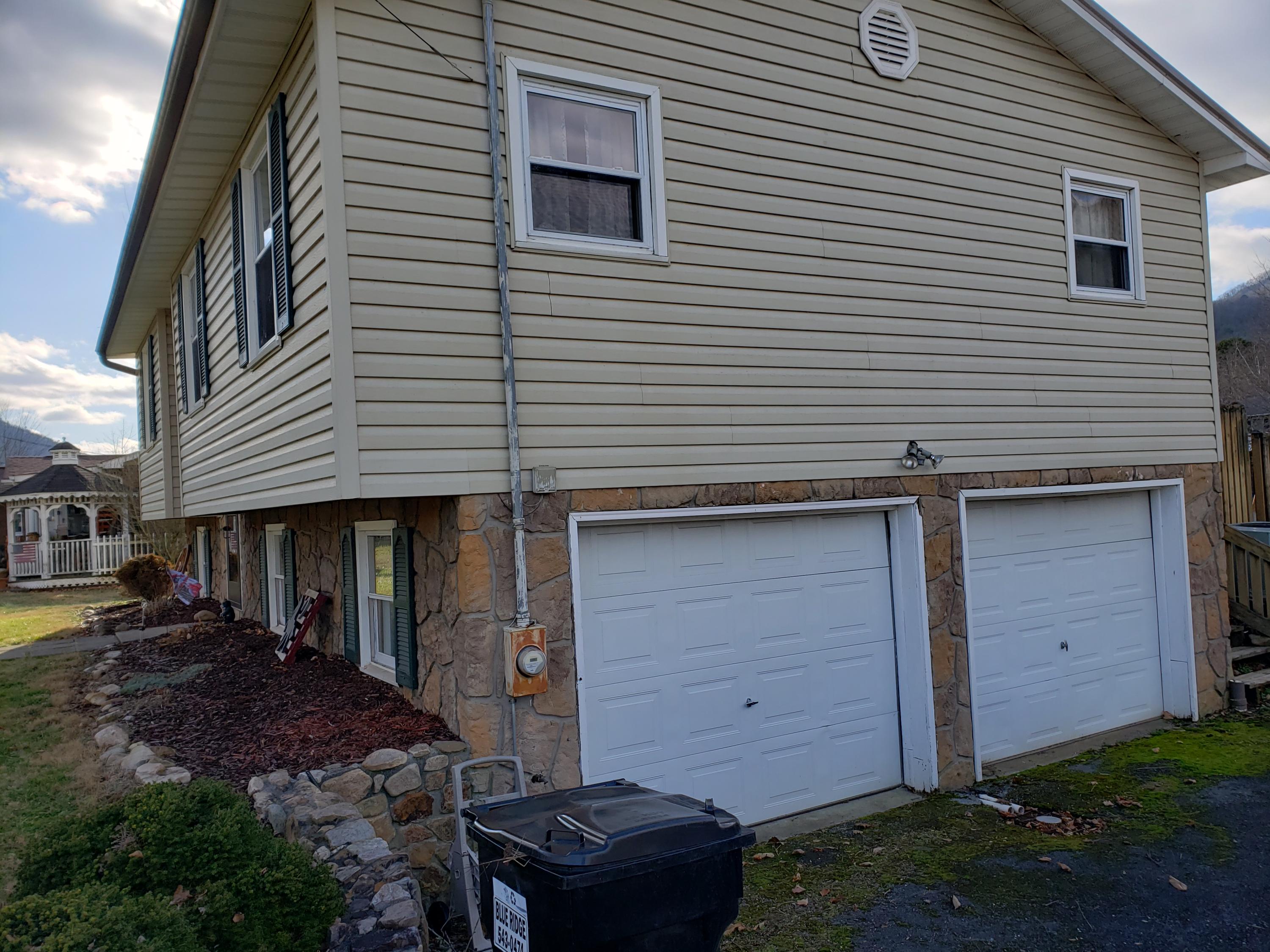 147 Spring Street Hampton, TN 37658 - Photo 6 of 53 20200119_151309