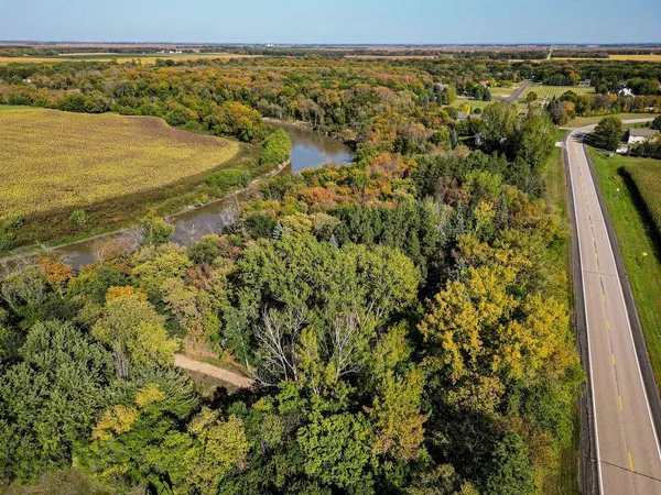 $425,000 | 1819 64th Avenue North, Fargo, ND 58102