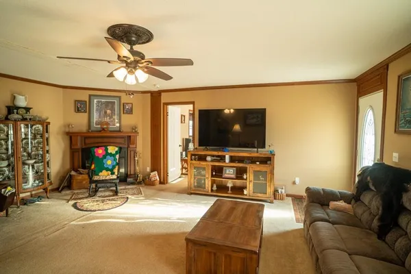 $827,000 | 15017 Botkin Road, Centerville, KS 66014