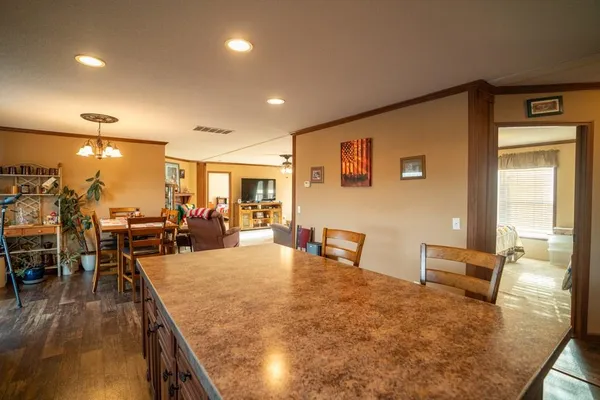 $827,000 | 15017 Botkin Road, Centerville, KS 66014