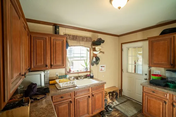 $827,000 | 15017 Botkin Road, Centerville, KS 66014