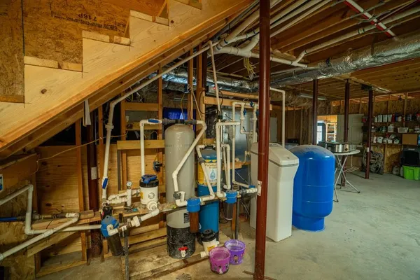 $827,000 | 15017 Botkin Road, Centerville, KS 66014