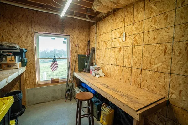 $827,000 | 15017 Botkin Road, Centerville, KS 66014