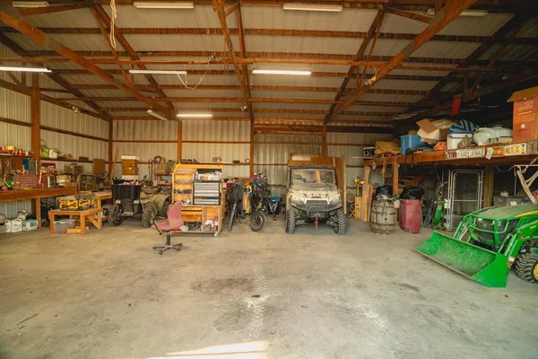 $827,000 | 15017 Botkin Road, Centerville, KS 66014