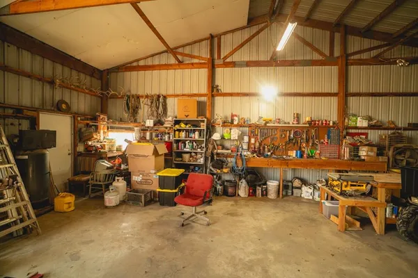 $827,000 | 15017 Botkin Road, Centerville, KS 66014