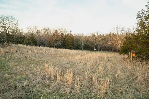 $827,000 | 15017 Botkin Road, Centerville, KS 66014