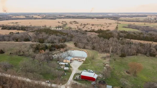 $827,000 | 15017 Botkin Road, Centerville, KS 66014