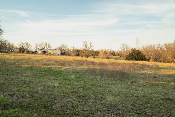 $827,000 | 15017 Botkin Road, Centerville, KS 66014