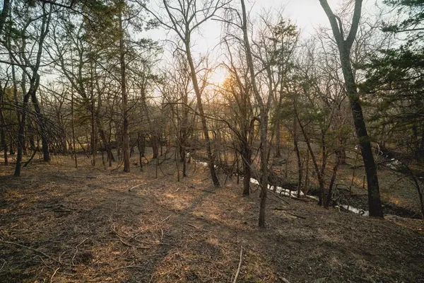 $827,000 | 15017 Botkin Road, Centerville, KS 66014