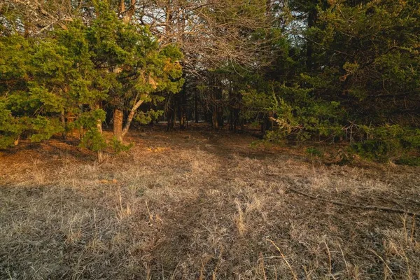 $827,000 | 15017 Botkin Road, Centerville, KS 66014