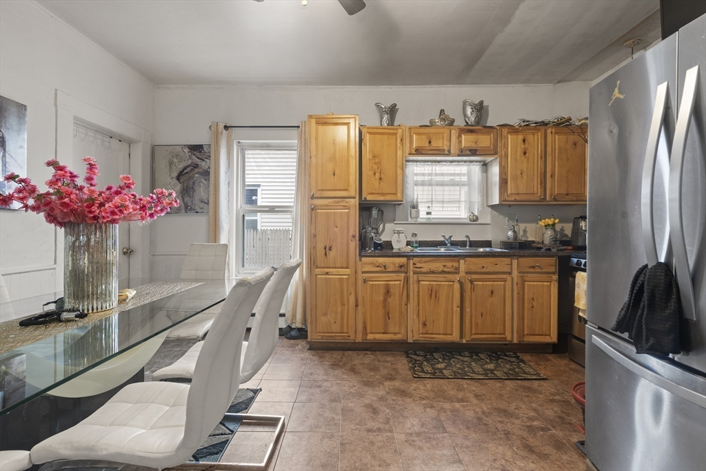 95 Myrtle Street Lawrence, MA 01841 - Photo 8 of 23