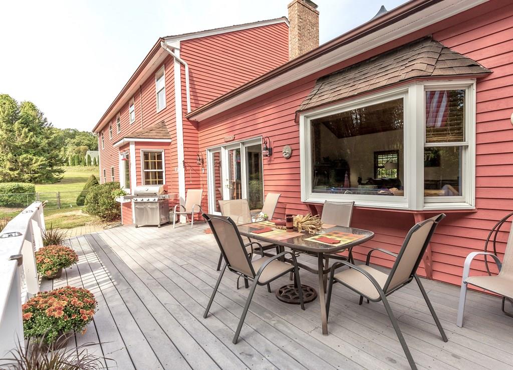62 Beaver Brook Road Westford, MA 01886 - Photo 9 of 40 Gallery Image 9