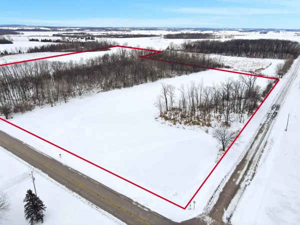 $265,000 | Lau Road, Chilton, WI 53014