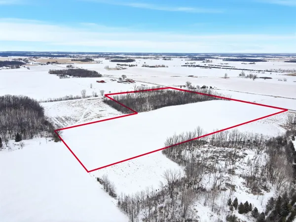 $265,000 | Lau Road, Chilton, WI 53014