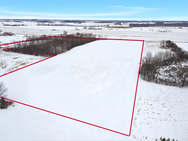 $265,000 | Lau Road, Chilton, WI 53014