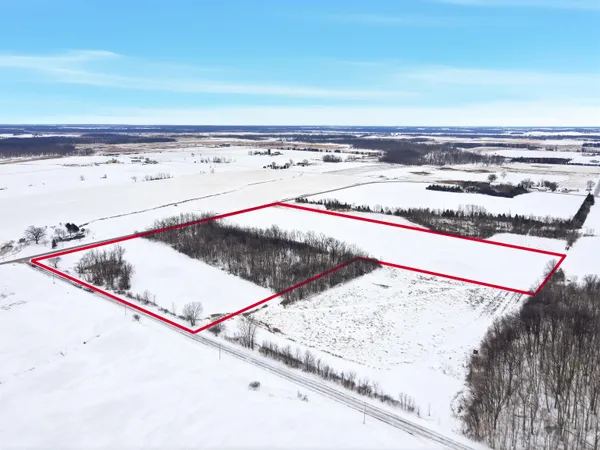 $265,000 | Lau Road, Chilton, WI 53014
