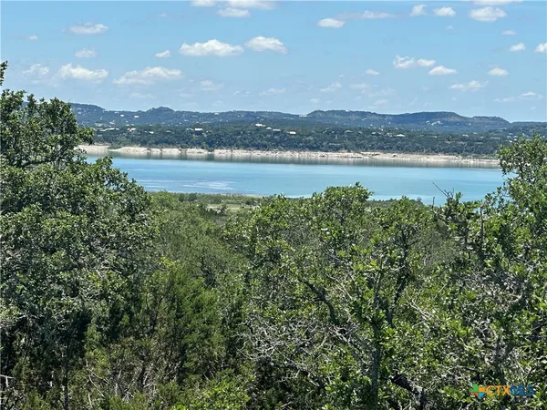 $445,000 | 1251 Limerick Lane, Canyon Lake, TX 78133