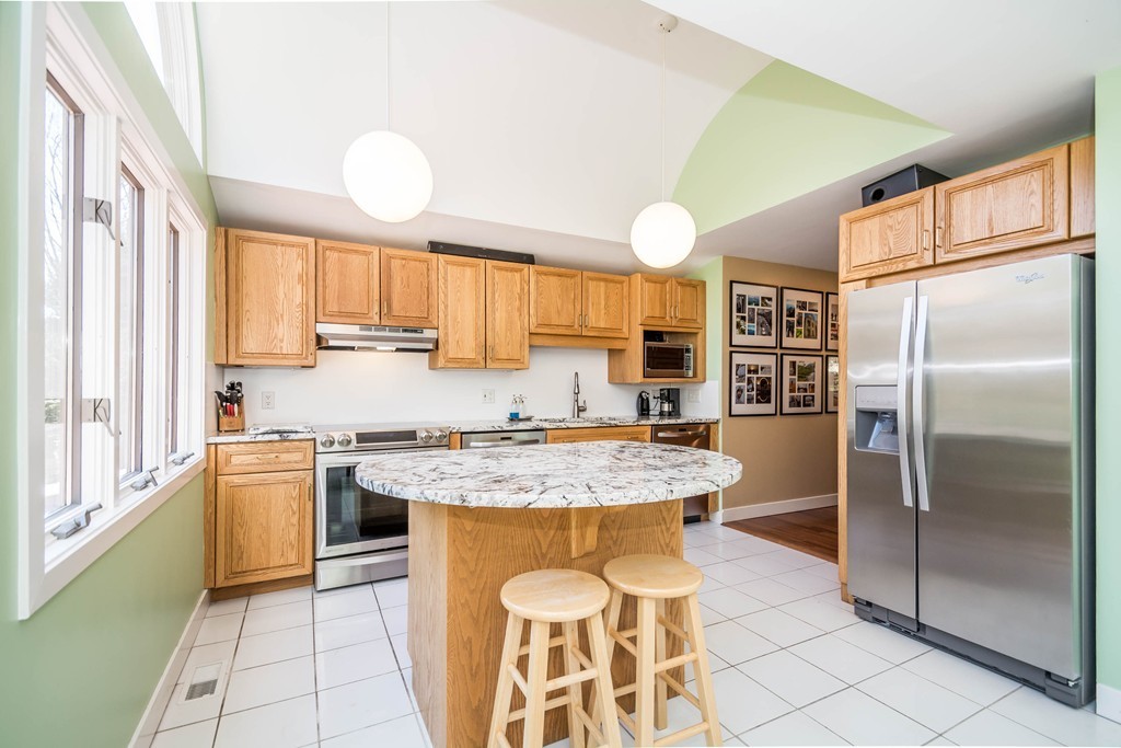 111 Old Bolton Road Stow, MA 01775 - Photo 6 of 30