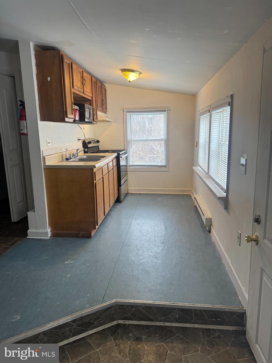 24-26 Main Street Bridgeton, NJ 08302 - Photo 19 of 32 2nd house