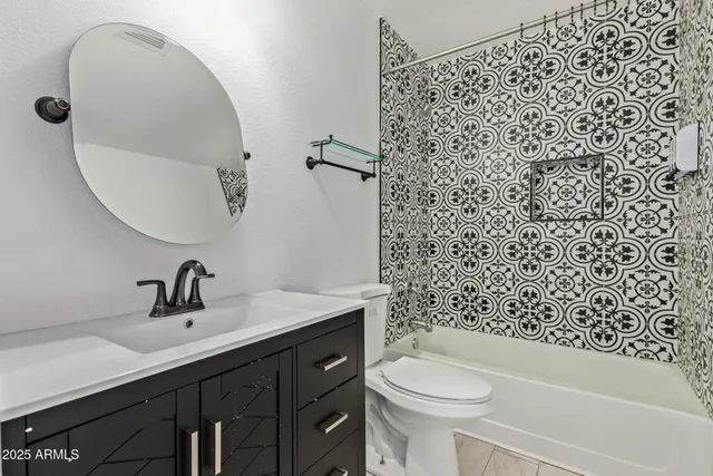 $514,999 | 3235 West Casitas Del Rio Drive, Phoenix, AZ 85027