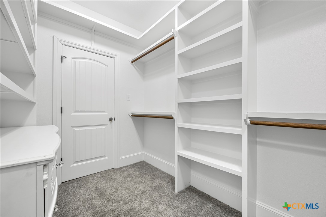 360 Grove Road Killeen, TX 76542 - Photo 22 of 48 a view of an empty walk in closet