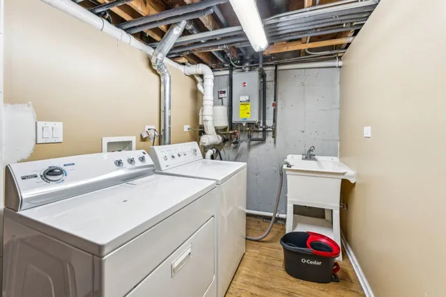 $519,000 | 10351 Parkside Avenue, Oak Lawn, IL 60453