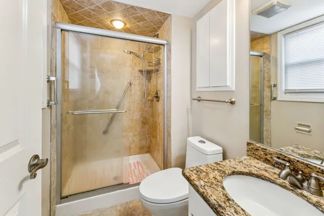 $519,000 | 10351 Parkside Avenue, Oak Lawn, IL 60453