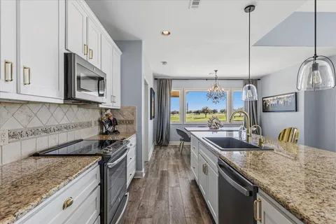 $498,650 | 2001 Kahala Sunset Drive, Spicewood, TX 78669