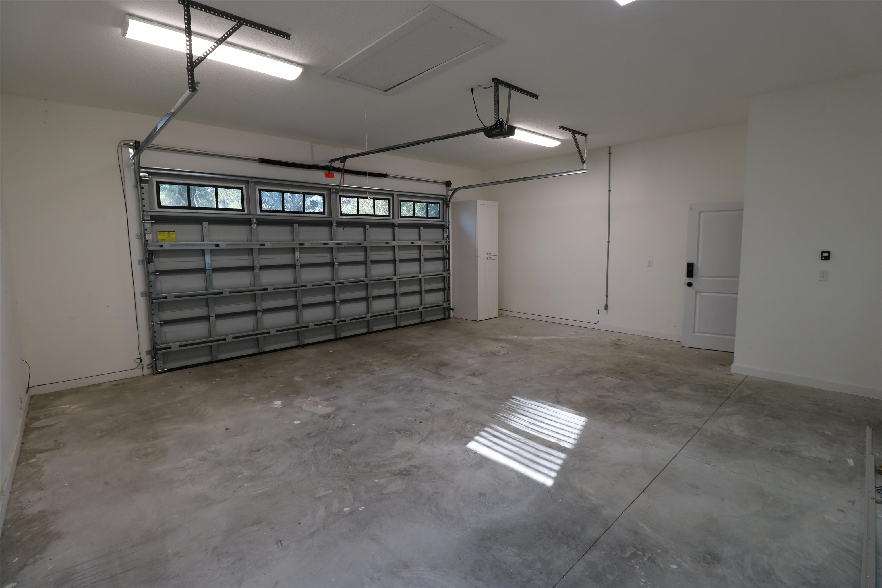 140 Seminole Road St. Augustine, FL 32086 - Photo 26 of 26 en empty room with windows