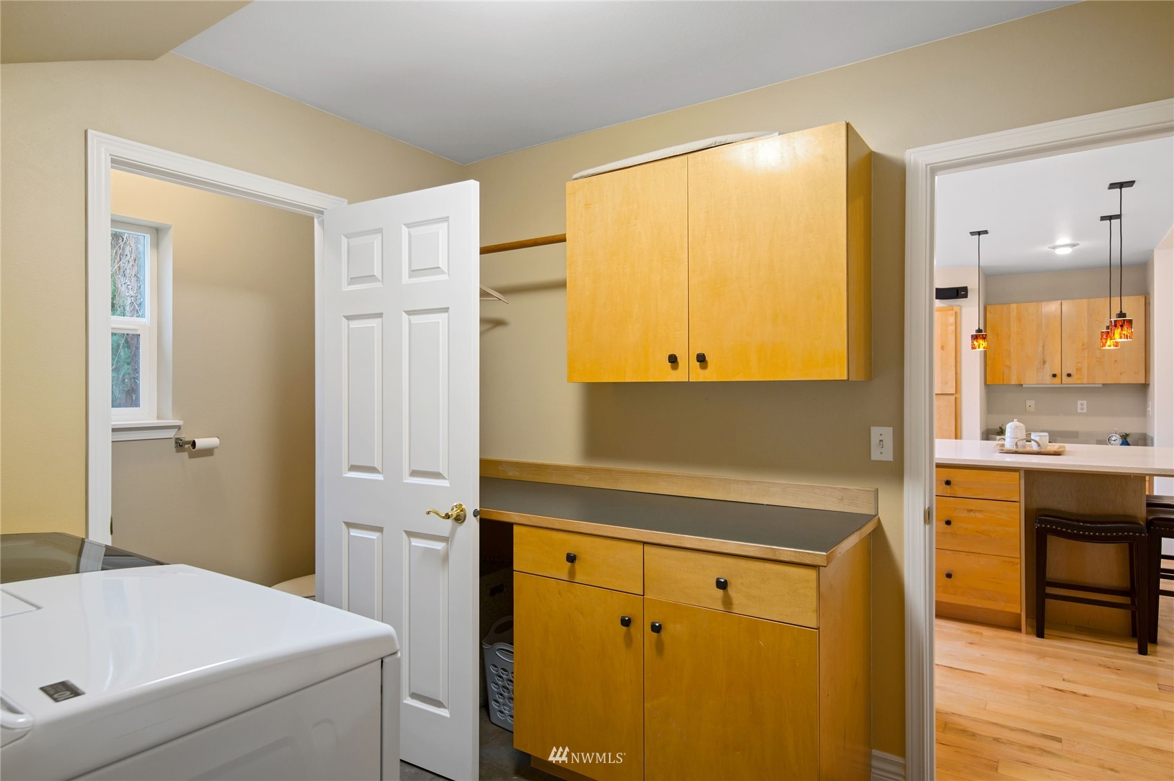 3081 Northeast Lincoln Road Poulsbo, WA 98370 - Photo 14 of 40 Gallery Image 14
