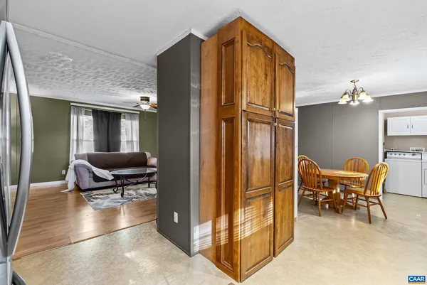 $309,500 | 1690 Poorhouse Creek Road, Appomattox, VA 24522