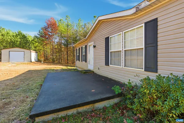 $309,500 | 1690 Poorhouse Creek Road, Appomattox, VA 24522