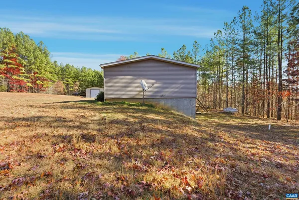 $309,500 | 1690 Poorhouse Creek Road, Appomattox, VA 24522