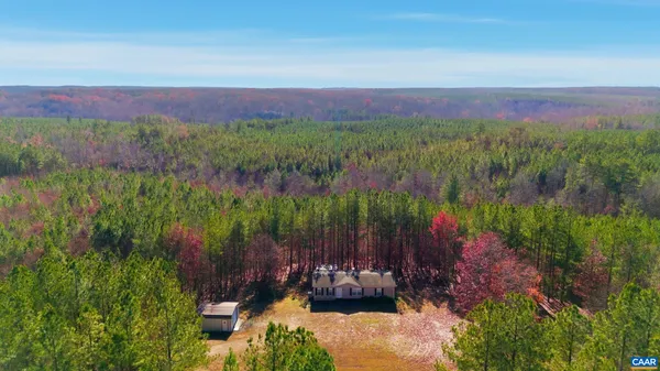 $309,500 | 1690 Poorhouse Creek Road, Appomattox, VA 24522