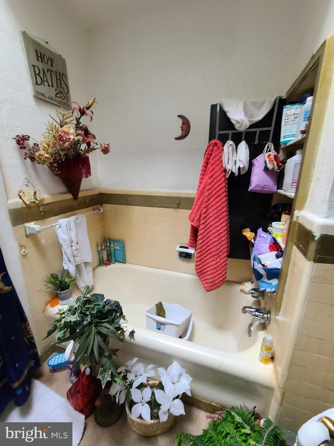 7311 North 21st Street Philadelphia, PA 19138 - Photo 21 of 25 Bathroom