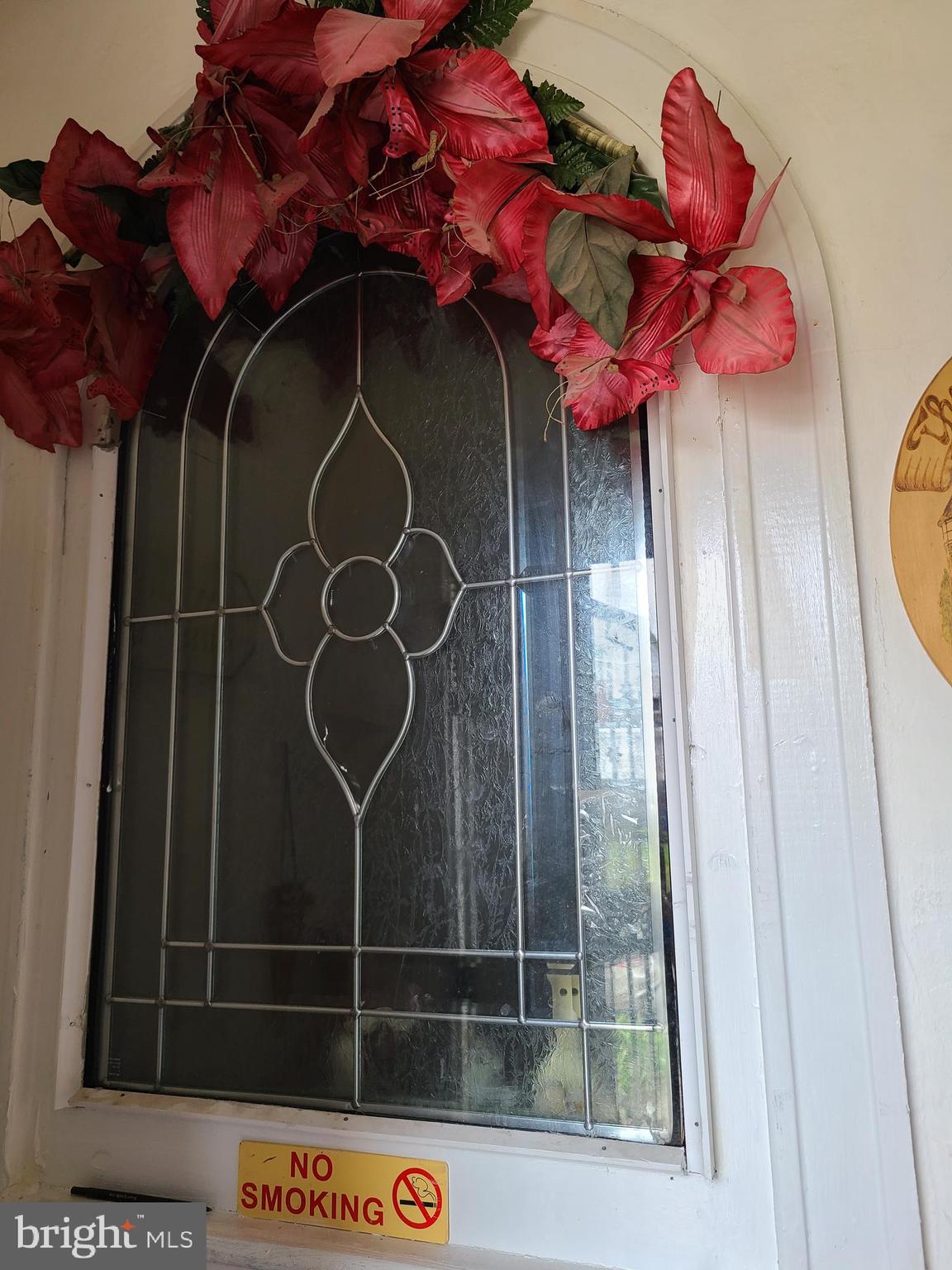 7311 North 21st Street Philadelphia, PA 19138 - Photo 5 of 25 Foyer glass