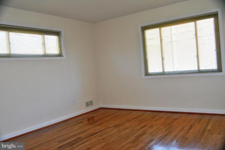 6815 Cabin John Road Springfield, VA 22150 - Photo 10 of 18 Bedroom #2